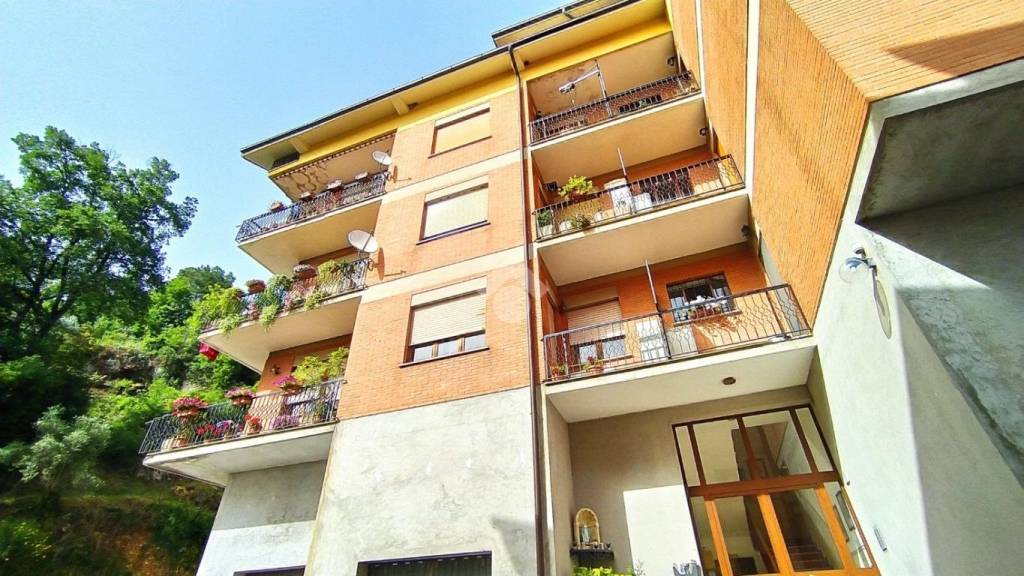 Appartamento in vendita a Subiaco via Poggio Verde, 39