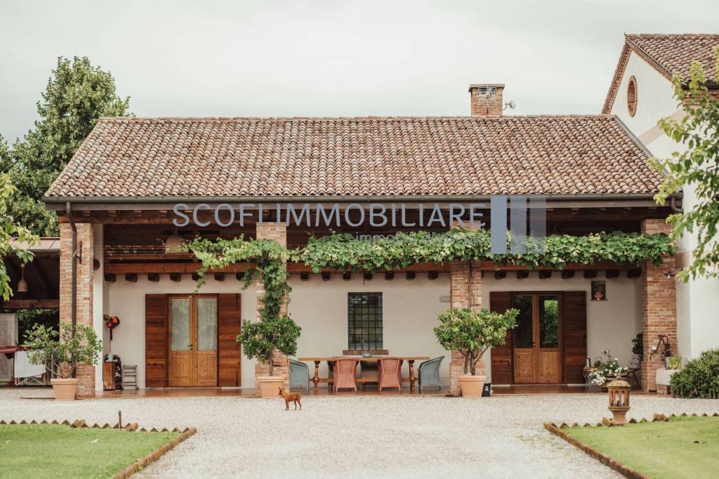 Casale in vendita a San Martino di Lupari via Ippolito Nievo