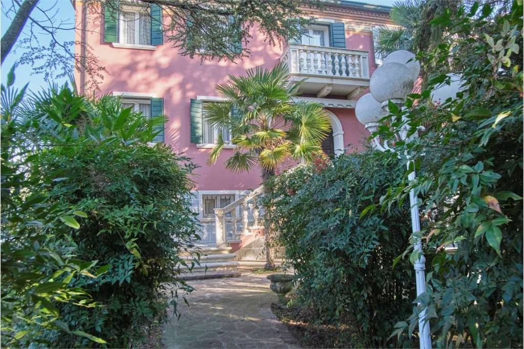 Villa in vendita a San Stino di Livenza via Fosson