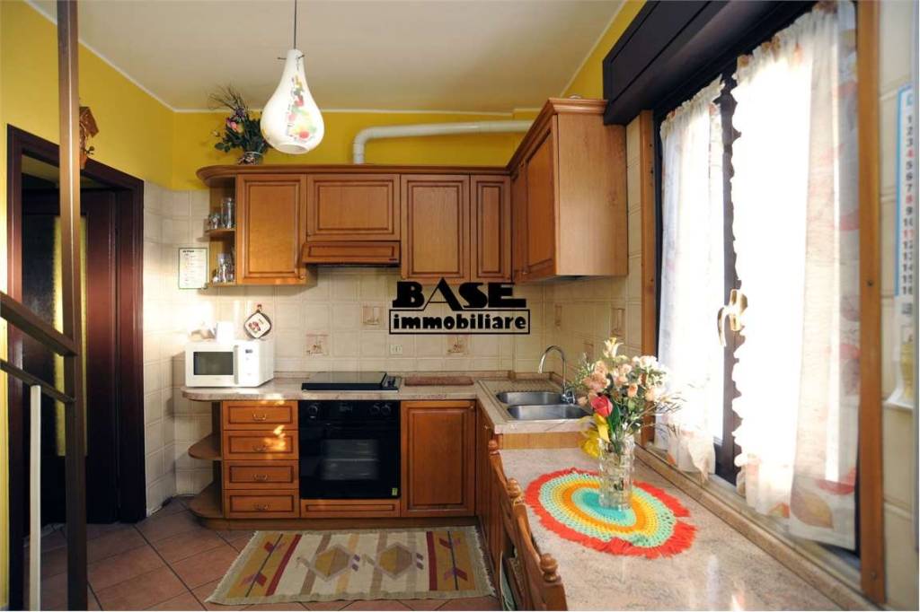 Appartamento in vendita a Fino Mornasco via Scalabrini, 67