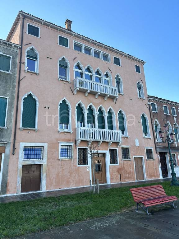 Appartamento all'asta a Venezia fondamenta San Biagio, 786