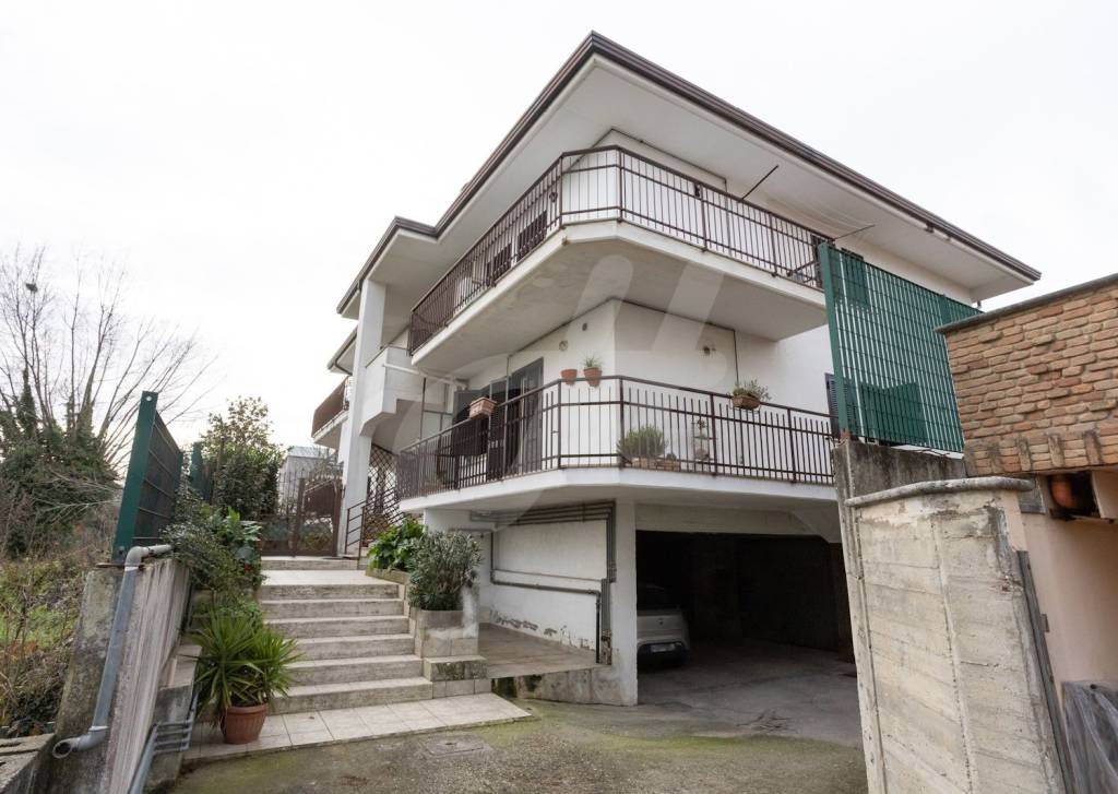 Appartamento in vendita a San Giorgio del Sannio via Olmo Lungo, 8