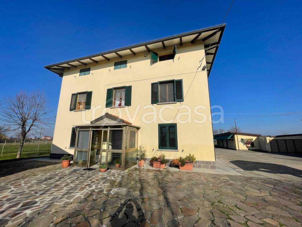 Casa Indipendente in vendita a San Giovanni in Persiceto via Sparate, 2