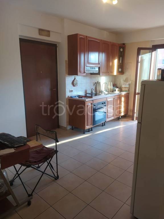 Appartamento in vendita a Guidonia Montecelio via Lombardia
