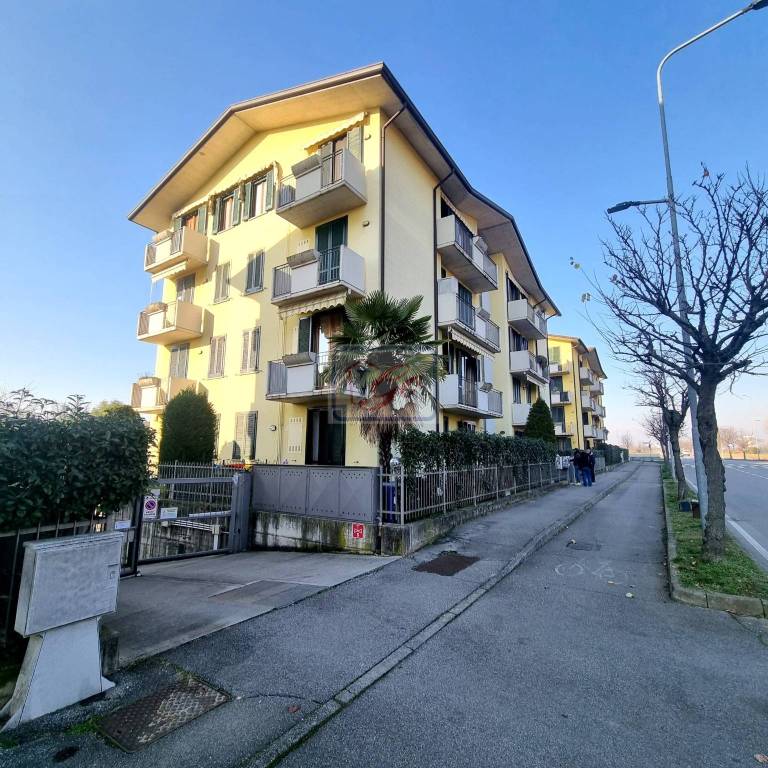 Appartamento in vendita a Verdellino via Papa Giovanni xxiii, 9