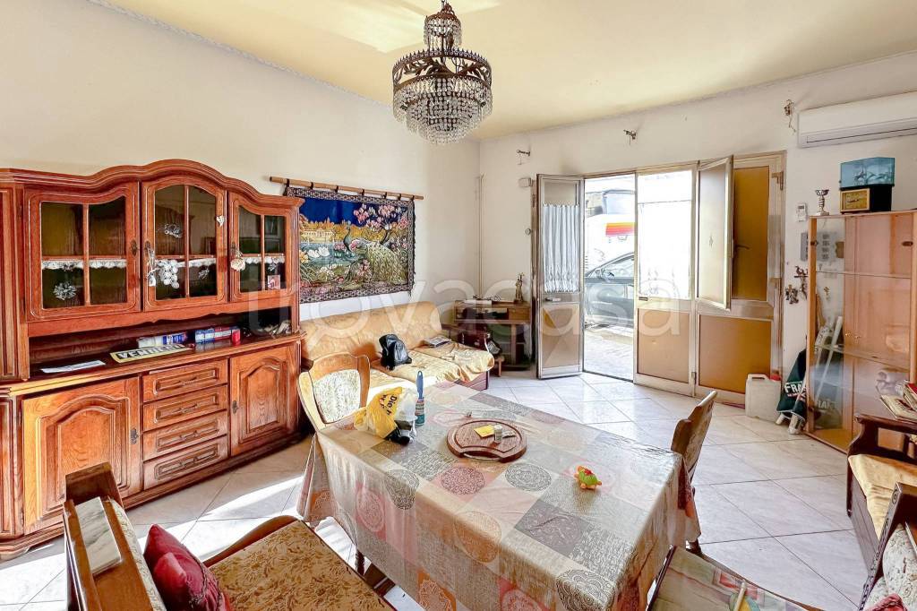 Villa in vendita a Vittoria via Pietro Gentile, 37