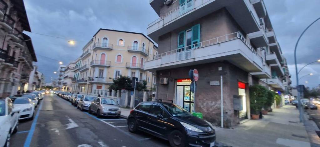 Ufficio in affitto a Messina via Nicola Fabrizi, 121