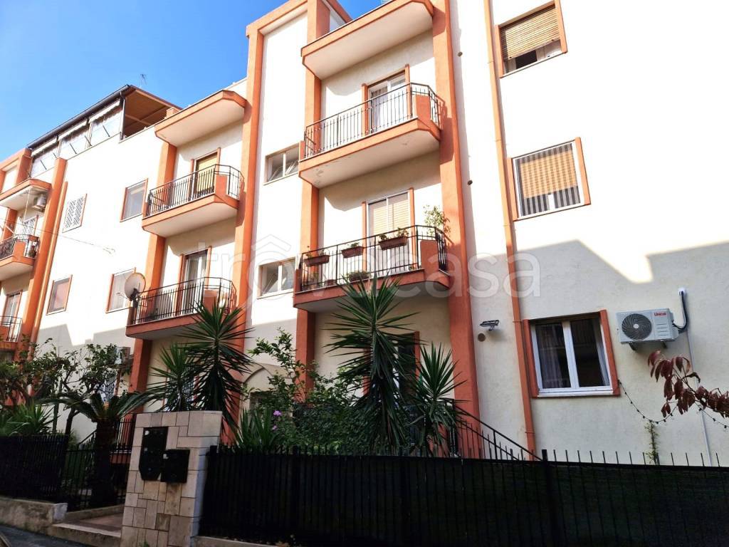 Appartamento in vendita a Bari via Generale Giovanni Vacca, 30