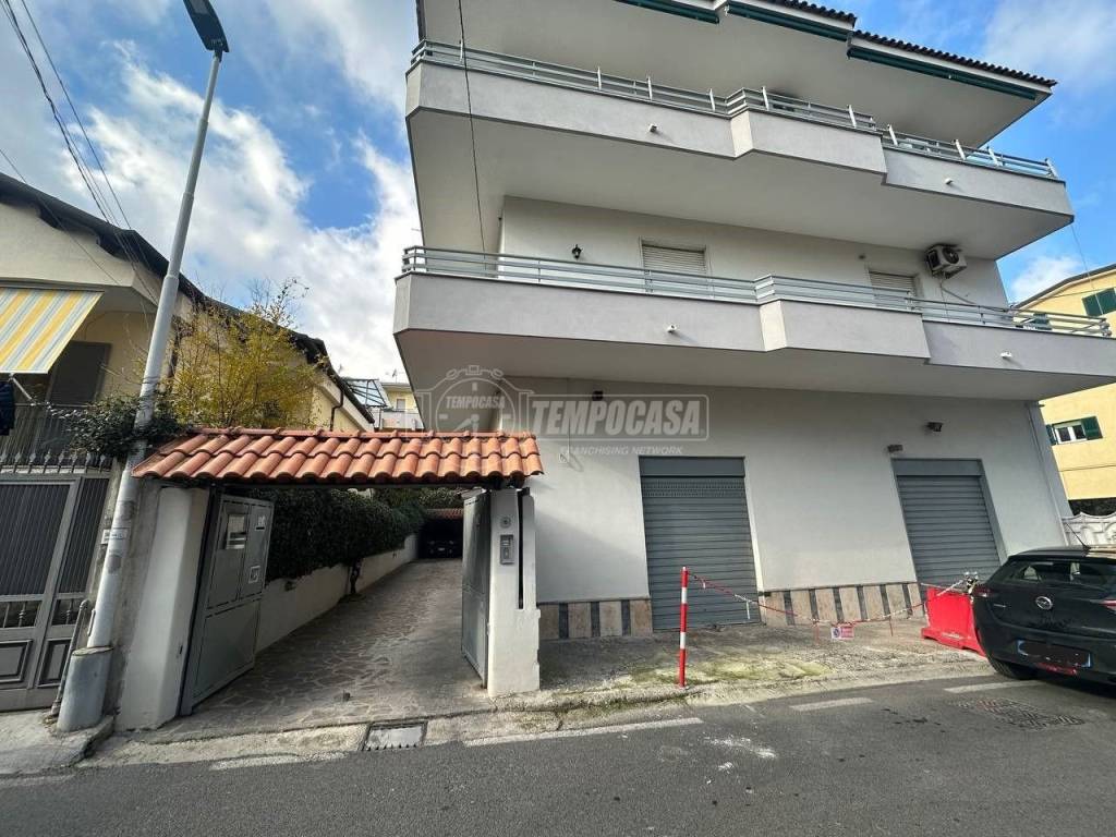 Appartamento in vendita a Giugliano in Campania via Giovanni Bosco