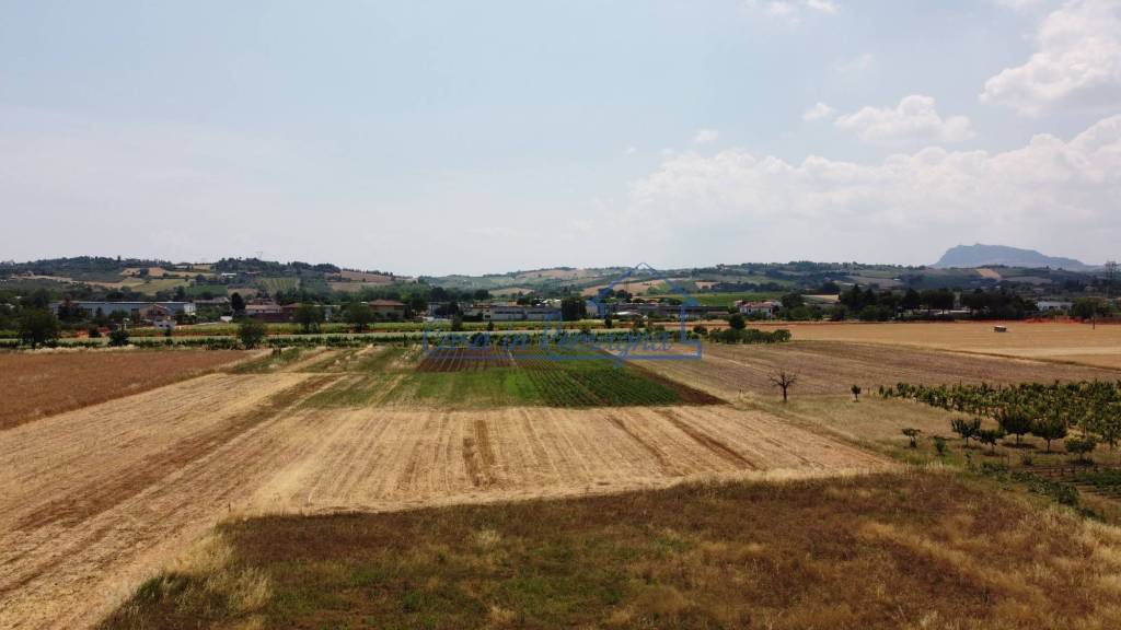 Terreno Residenziale in vendita a Santarcangelo di Romagna via Tomba