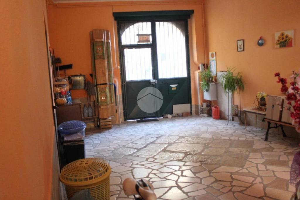 Casa Indipendente in vendita a Montesarchio via elsa morante