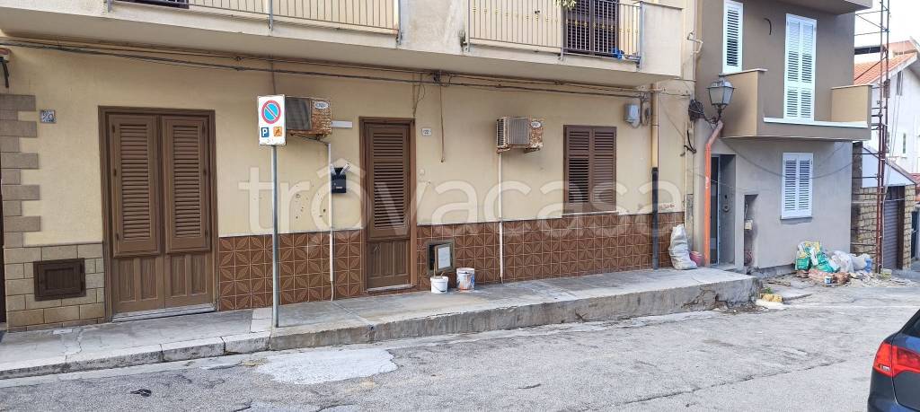 Appartamento in vendita a Terrasini via Luigi Sturzo