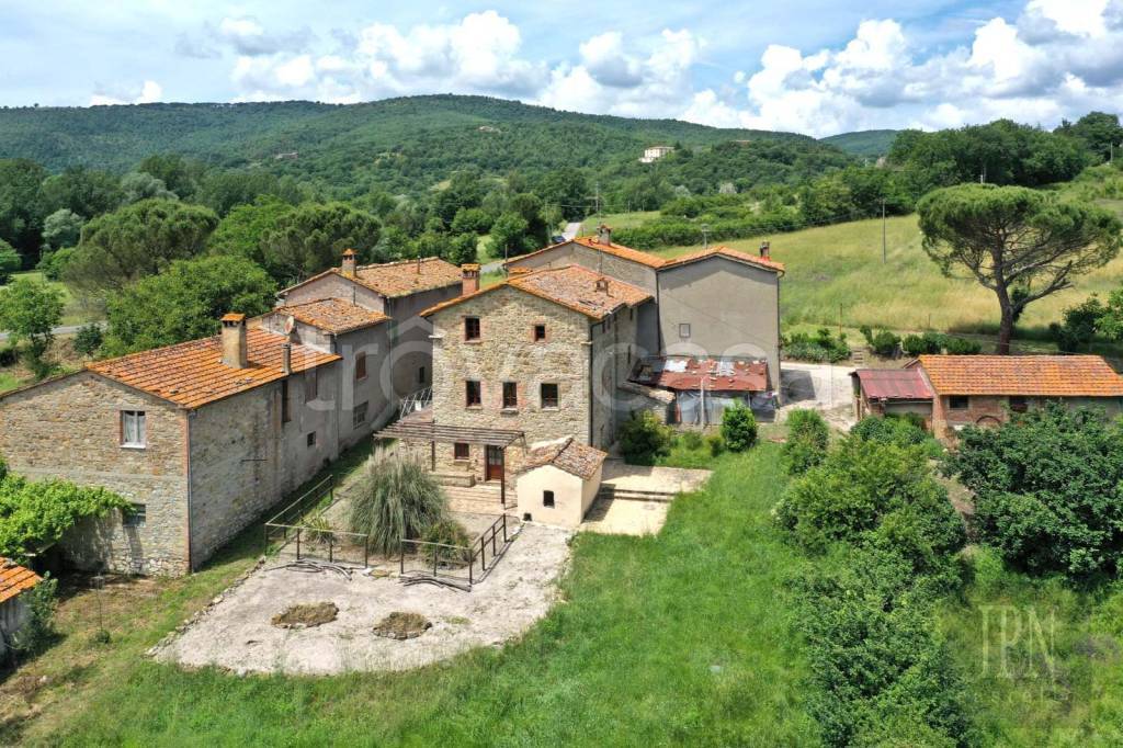 Villa Bifamiliare in vendita a Lisciano Niccone