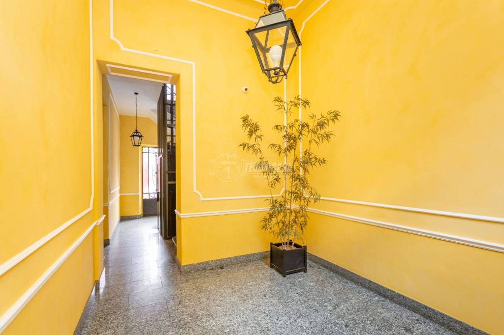 Appartamento in affitto a Torino via Curtatone, 5