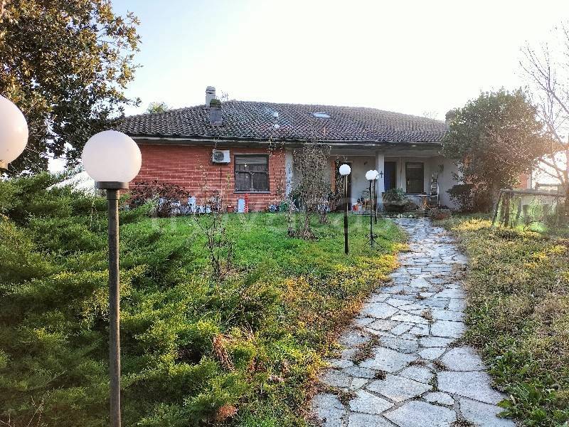 Villa a Schiera in vendita a Rivarolo Canavese argentera