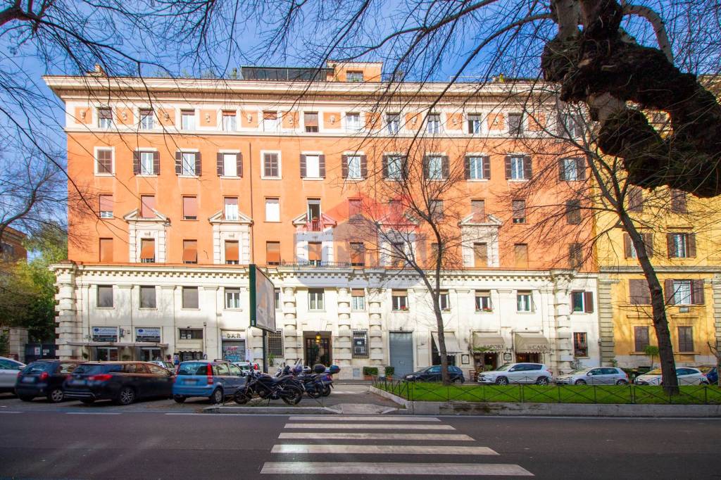 Appartamento in vendita a Roma viale dell'Università