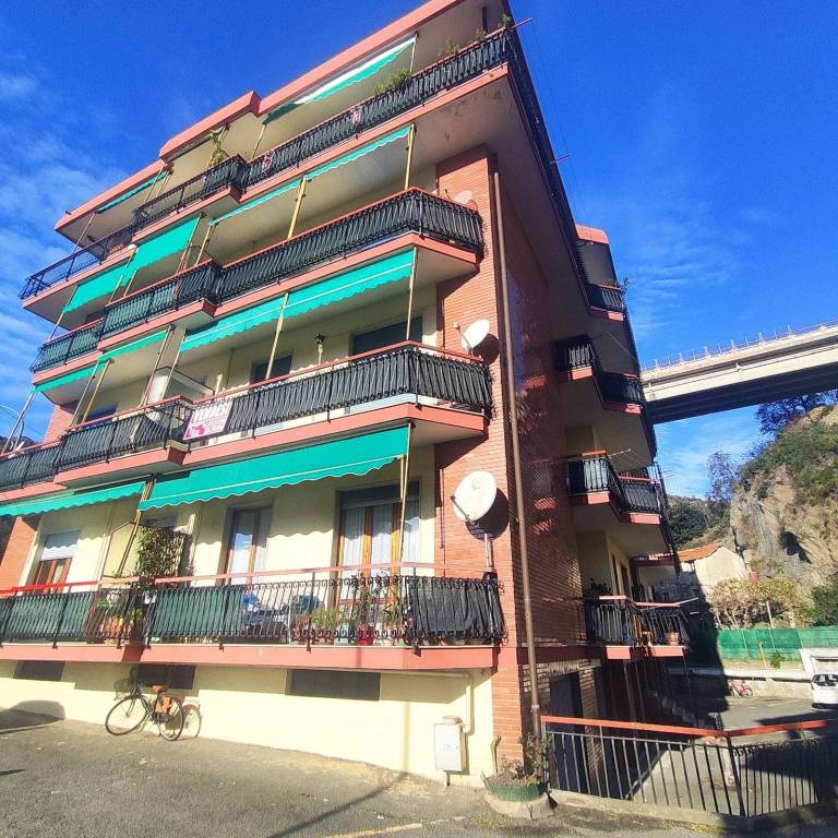 Appartamento in vendita a Varazze via Piave