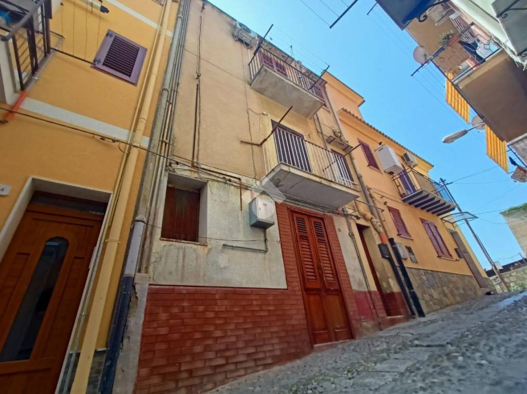Appartamento in vendita a Termini Imerese via Nino Cervo, 26