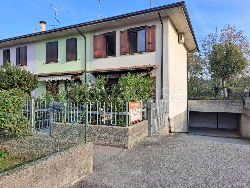 Villa a Schiera in vendita a Carpenedolo via degli Alpini