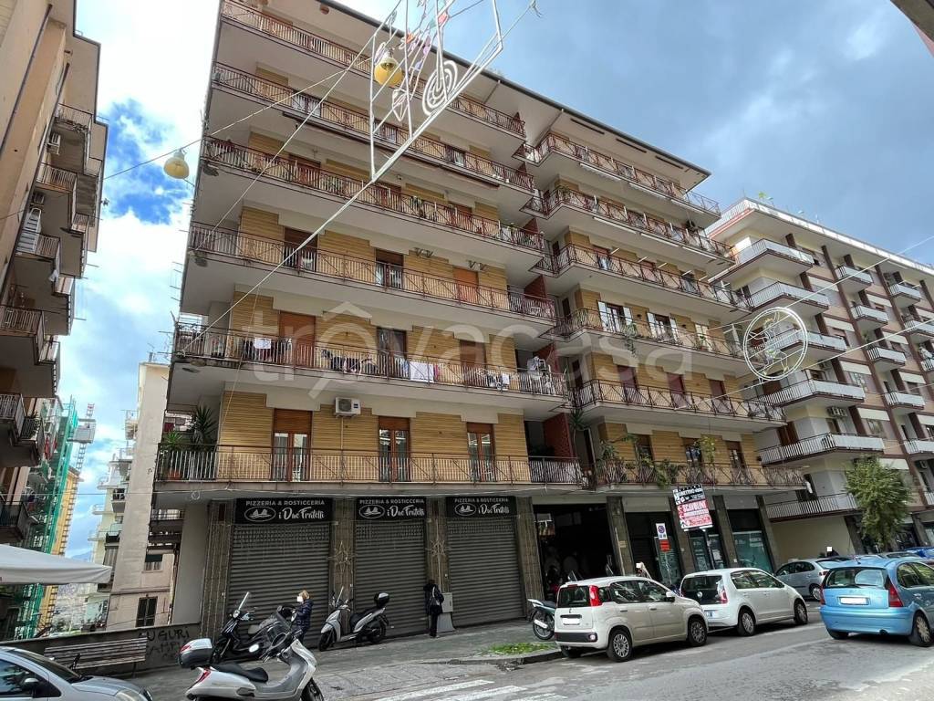 Appartamento in vendita a Salerno via Luigi Guercio