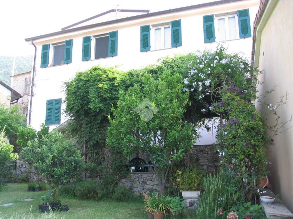 Villa in vendita a San Colombano Certenoli via Antonio Giuseppe Norero, 109