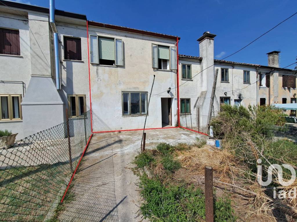 Villa a Schiera in vendita a Pontecchio Polesine via guglielmo marconi
