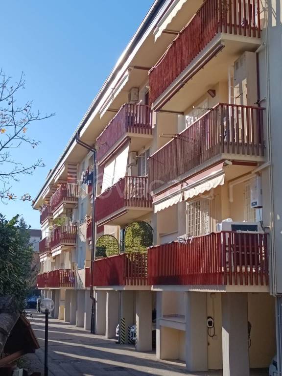 Appartamento in vendita ad Ariccia via Innocenzo xii, 11