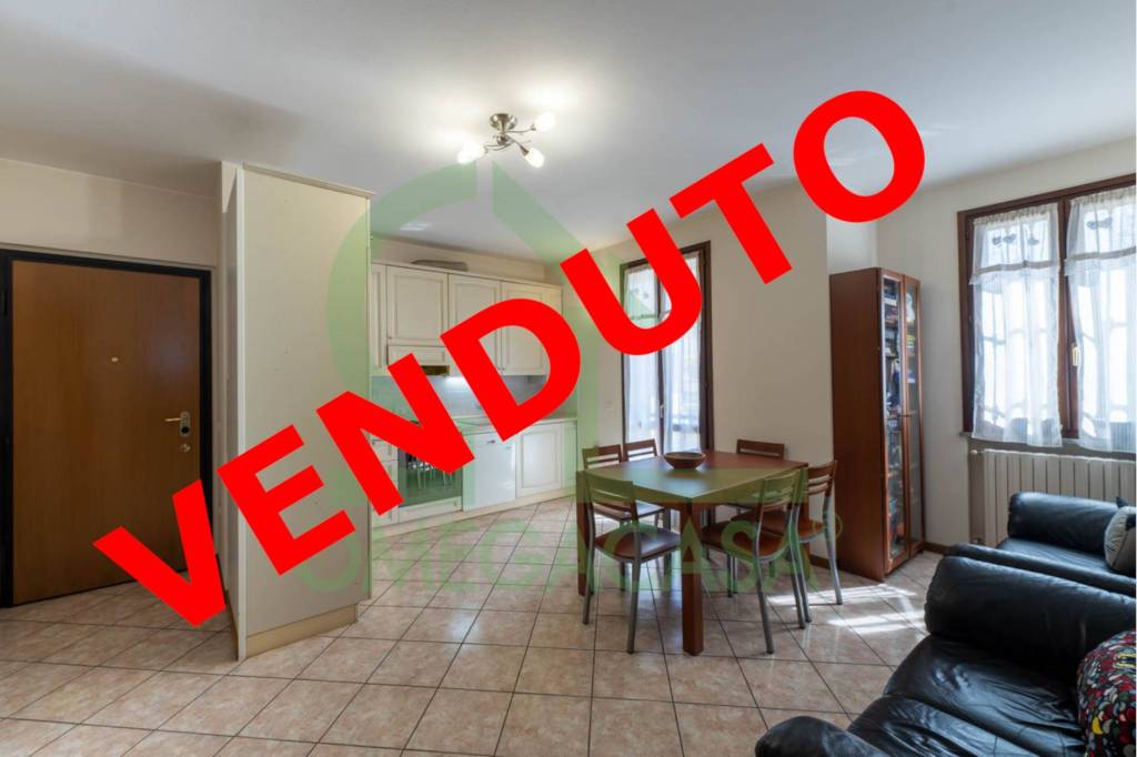 Appartamento in vendita a Casalpusterlengo via Don Giuseppe Mazza