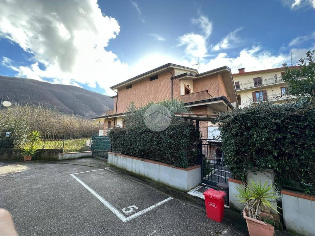 Villa in vendita a Monteforte Irpino via valle, 2