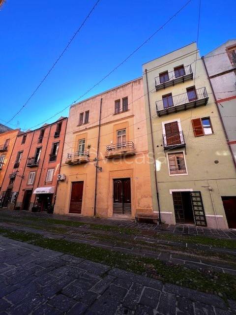 Appartamento in vendita a Bosa via Santa Croce