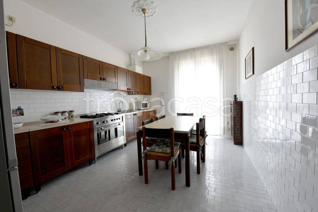 Appartamento in in vendita da privato a Limena via Giuseppe Verdi, 57