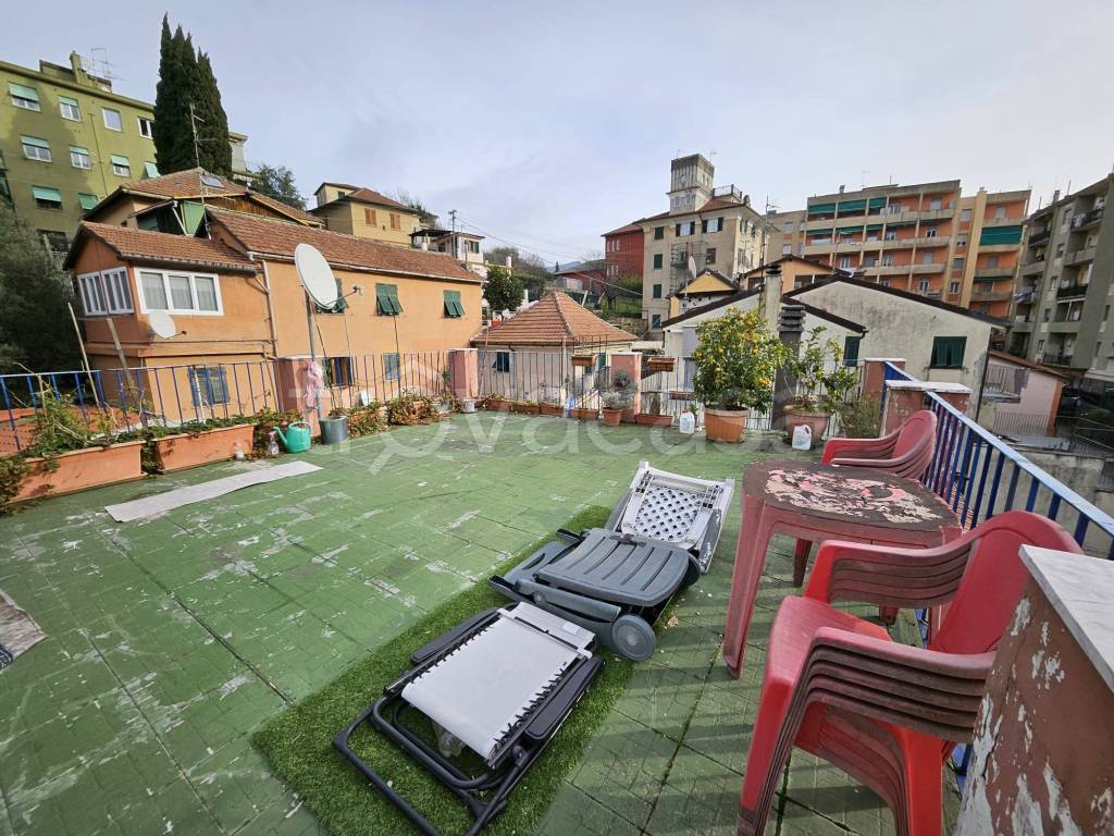 Villa Bifamiliare in vendita a Genova via Ligorna, 27