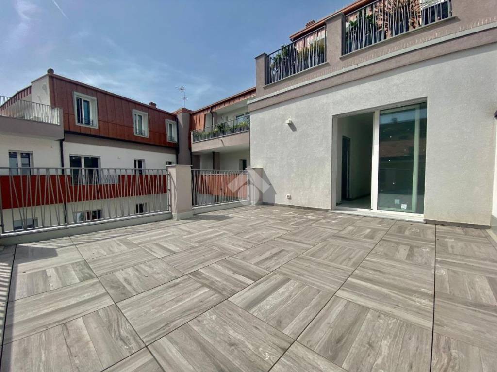 Appartamento in vendita a Legnano via Guglielmo Marconi, 2