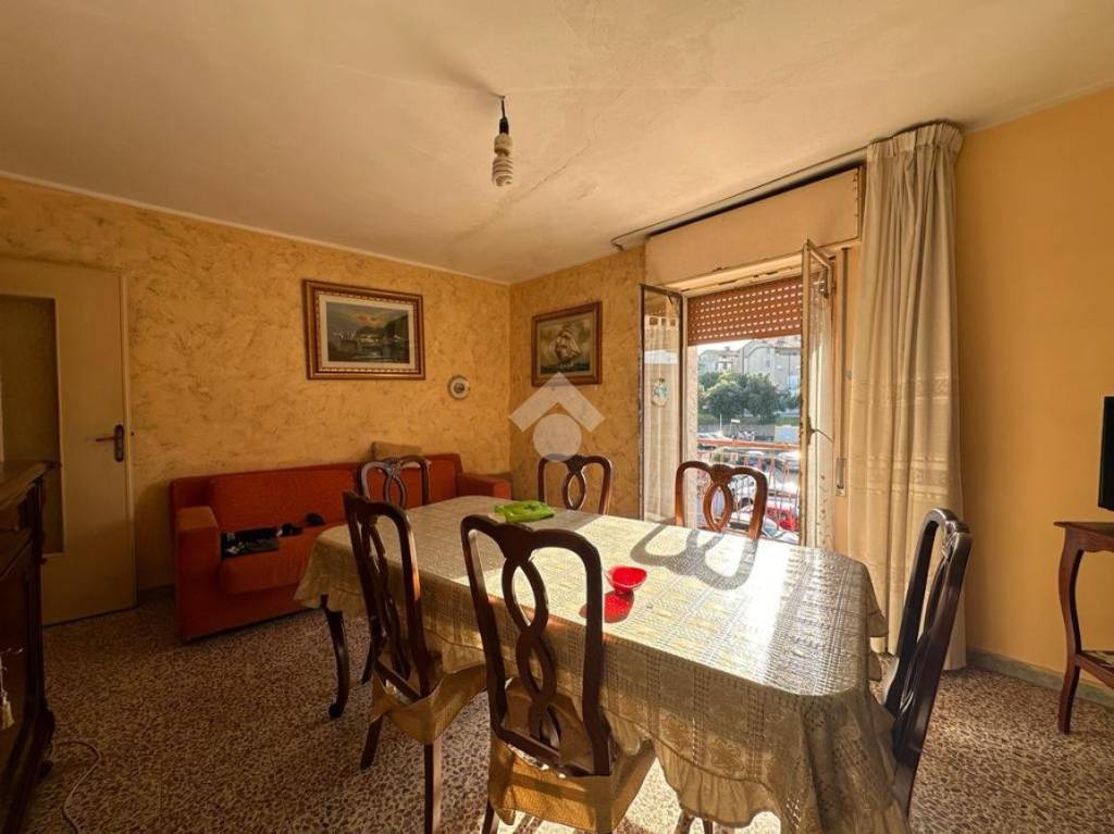 Appartamento in vendita a Crotone via Giovanni Paolo ii, 134