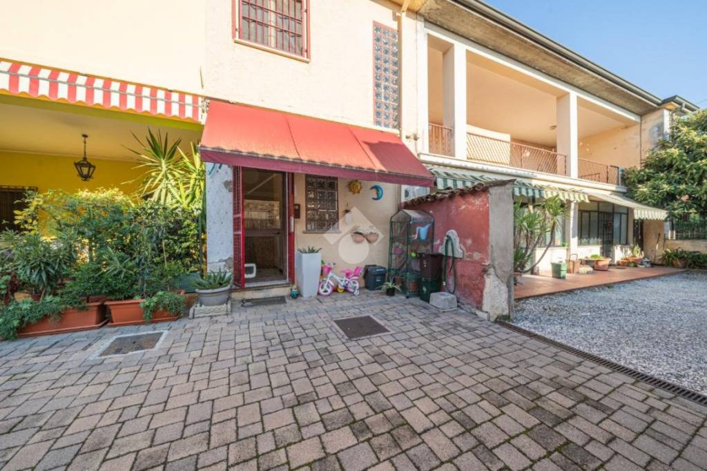 Appartamento in vendita a Botticino via Scalvini, 1