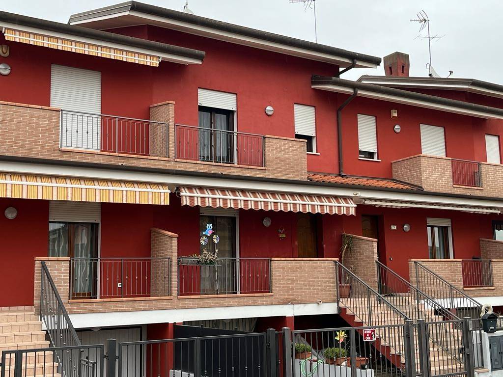 Villa a Schiera in vendita a Rosolina via Carabella, 29