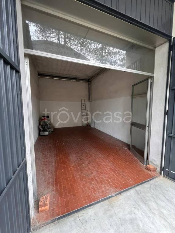 Garage in vendita a Casalecchio di Reno via Eugenio Curiel, 26