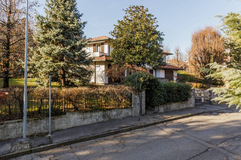 Villa Bifamiliare in vendita a Vimercate via Claudio Monteverdi, 15