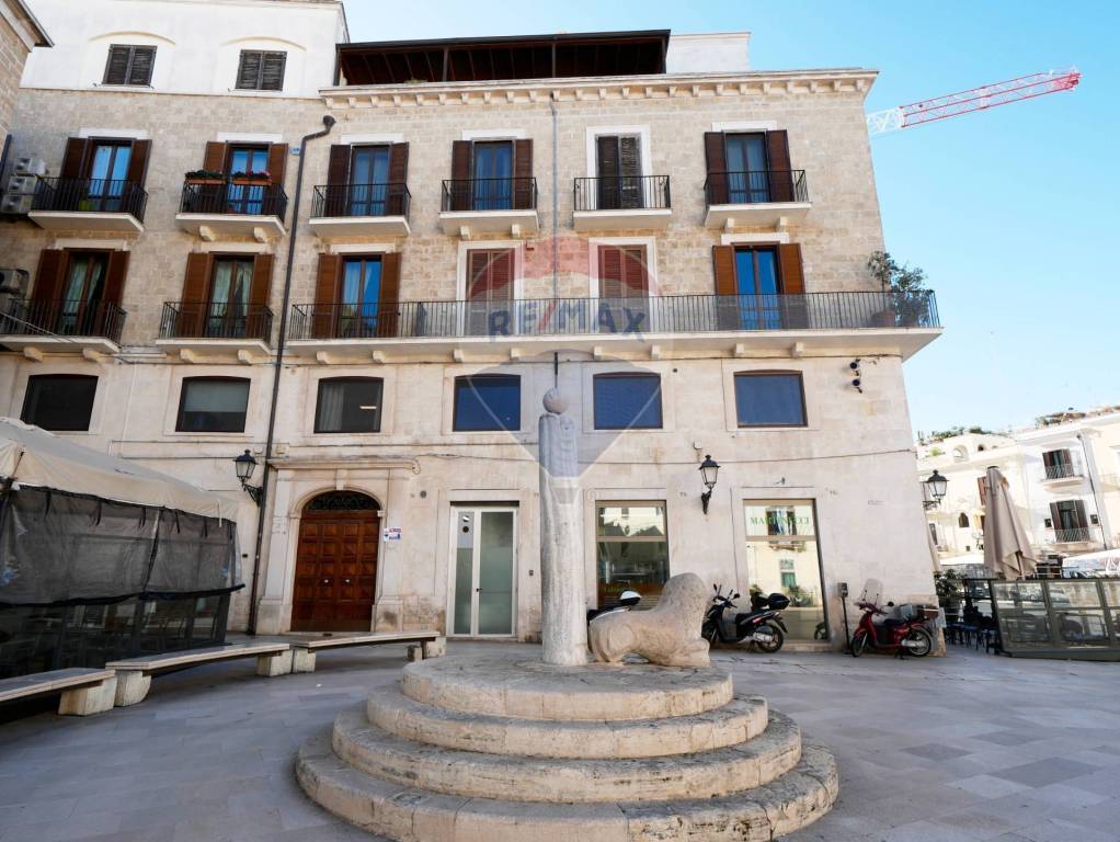 Appartamento in vendita a Bari piazza Mercantile, 76