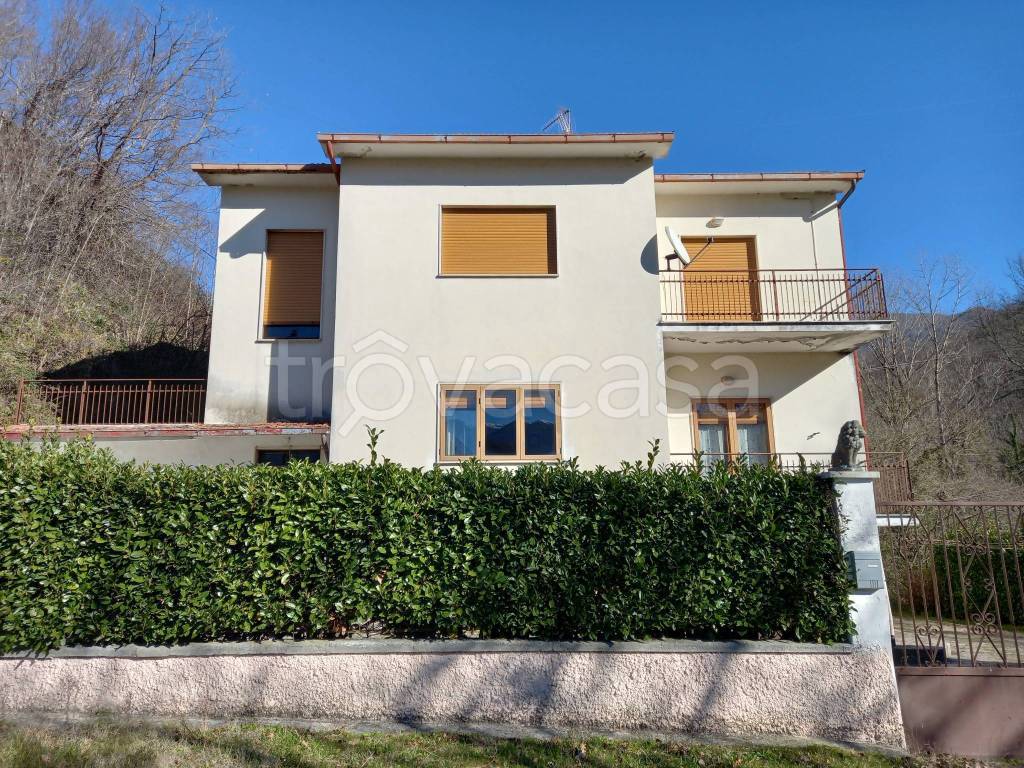 Casa Indipendente in vendita a Civita d'Antino località Le Vaglia, 12