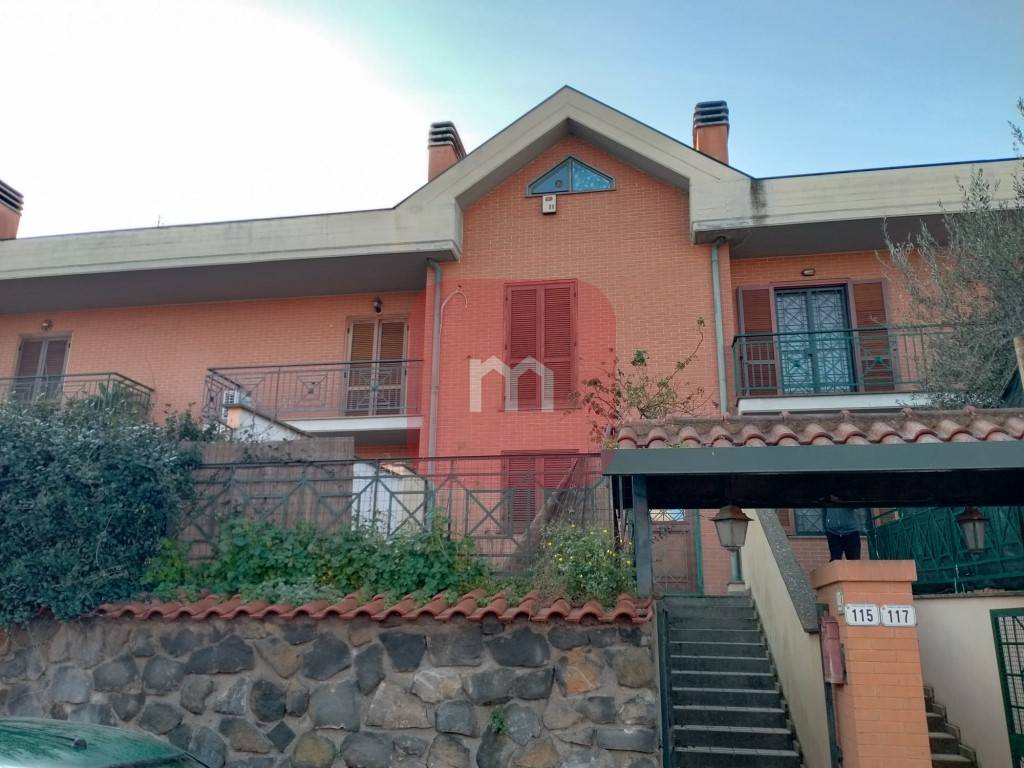 Appartamento in vendita a Monte Compatri via Lago di Nemi