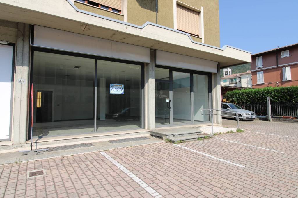 Negozio in vendita a Villa Carcina via Antonio Bernocchi