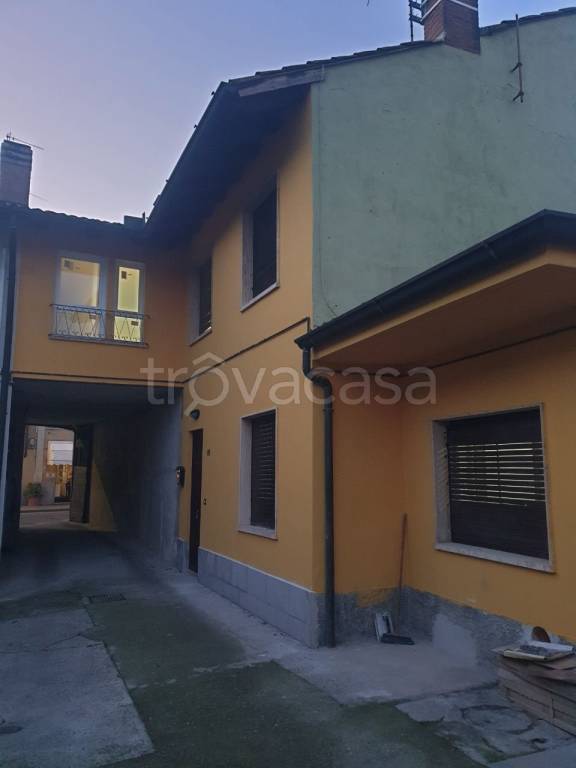 Casa Indipendente in vendita a Castiglione d'Adda via Roma, 31