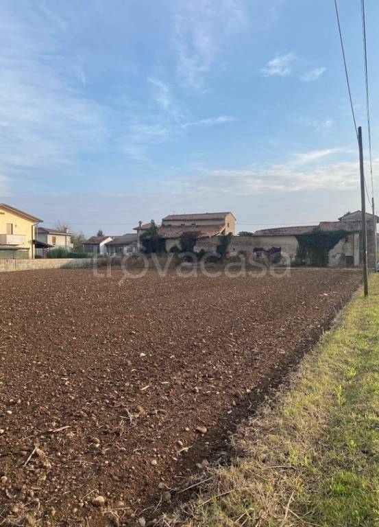 Terreno Residenziale in vendita a Rossano Veneto