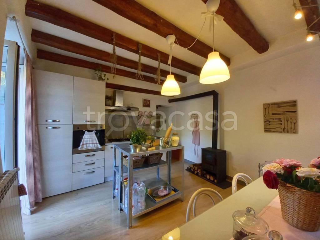 Appartamento in vendita a Pontedassio via Borgo Poggio