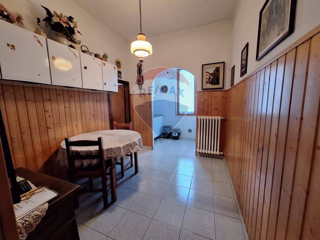 Appartamento in vendita a Foligno via Monte San Daniele, 10