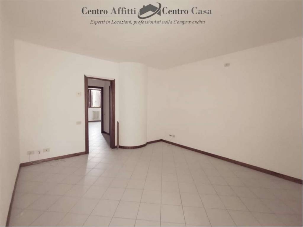 Appartamento in affitto a Lucca via Pisana, 2785
