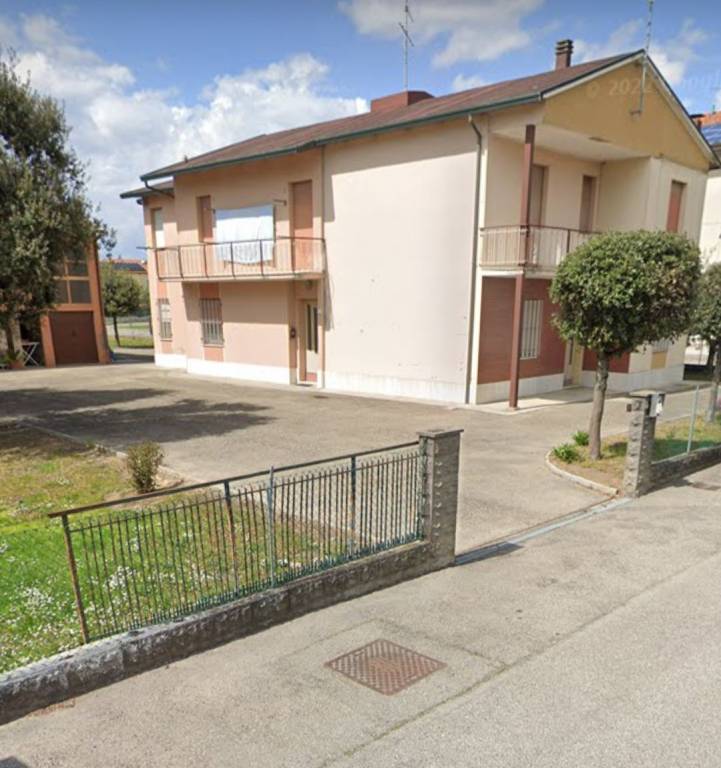 Villa Bifamiliare in in vendita da privato a Cotignola via San Francesco, 1