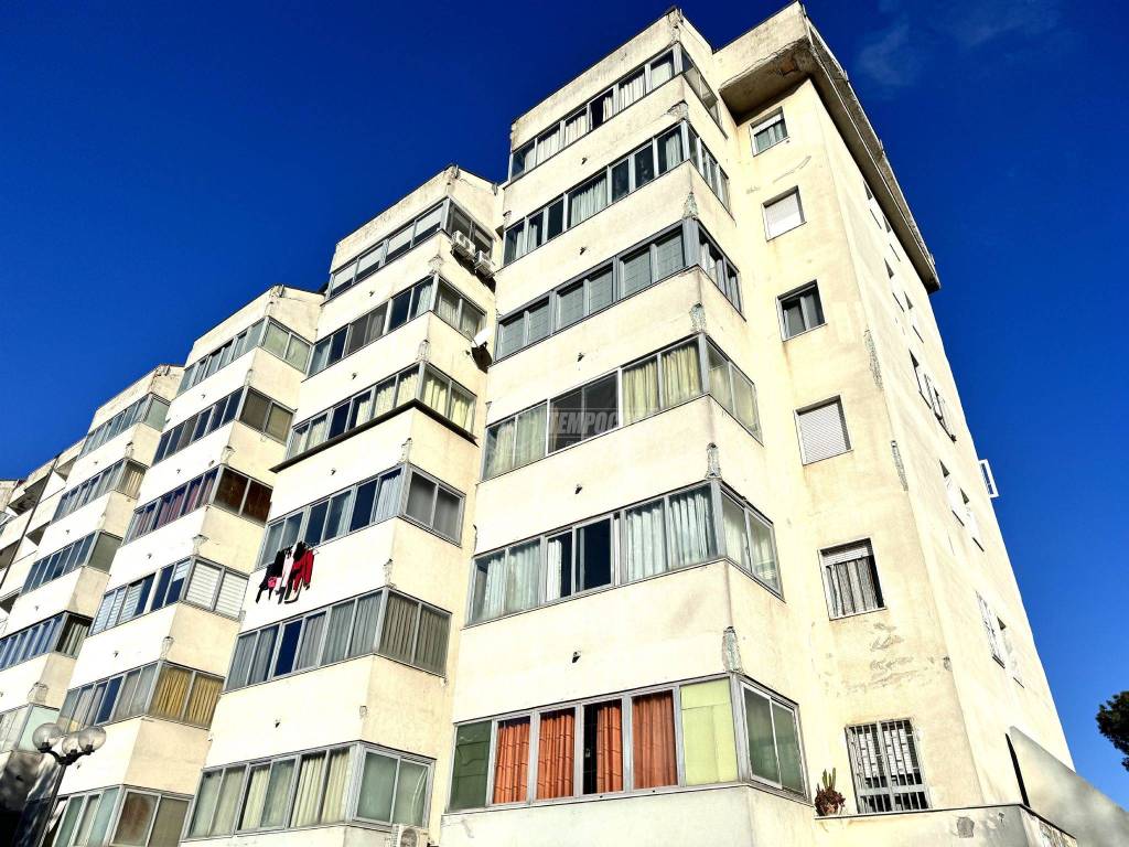 Appartamento in vendita ad Aversa via eugenio montale 29