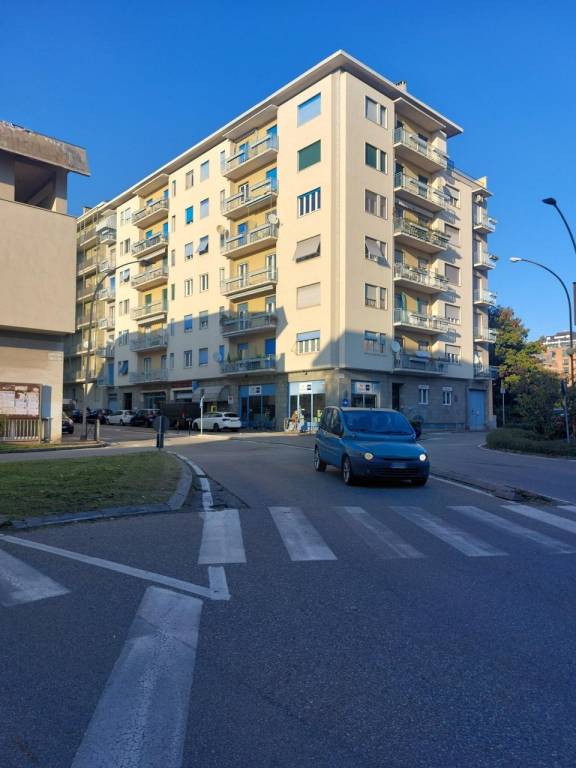 Appartamento in vendita a Biella via Carlo Fecia di Cossato, 11